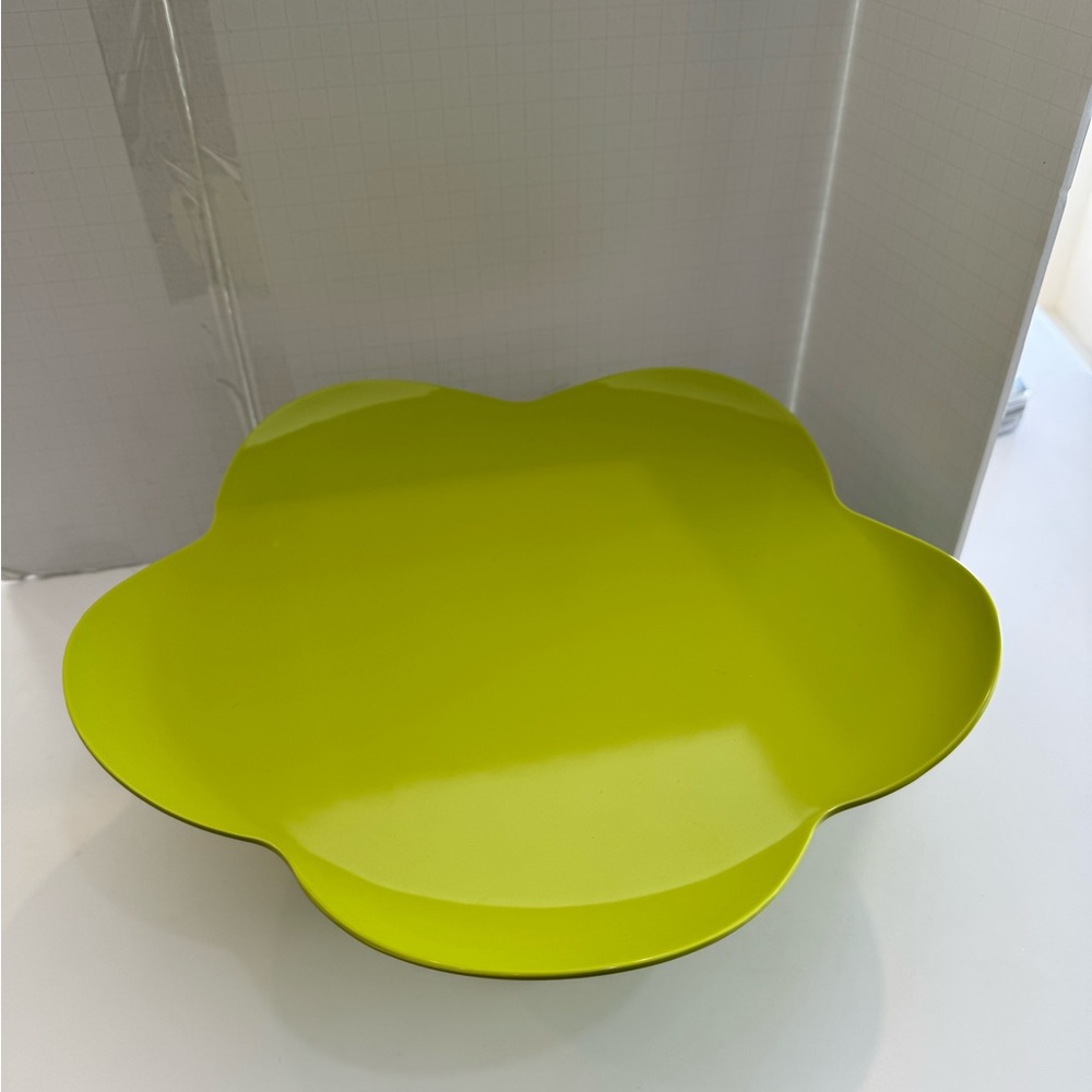 This is a Zak! Designs Sweety Classic cake stand in lime green melamine. - Picture 2 of 2